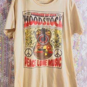 Woodstock Tshirt